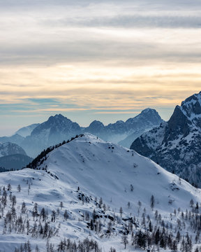 Entspannender Skitag in den Alpen