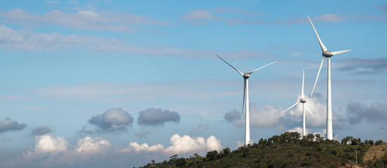 Energia eólica em serra de portugal