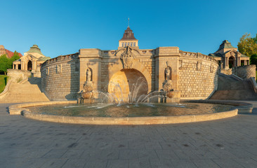 Fountain at Haken Terrases