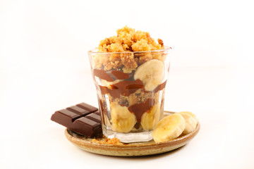 crumble with banana and chocolate