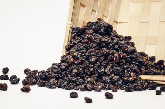 Blue raisins
