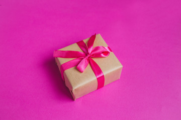 gift box with pink bow