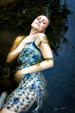 Modern Ophelia in lily pads