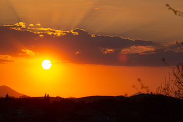 Rayons de soleil au coucher