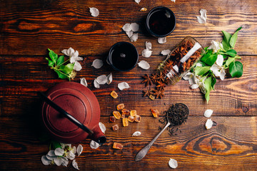 Tea with Flowers and Condiment.