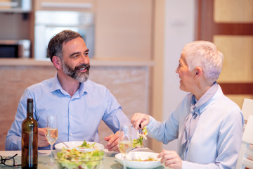  Couple enjoying healthy meal  together