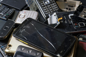Telephones and smartphones of various types and generations not suitable for repair. Electronic...