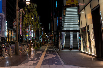 渋谷駅東口周辺 夜景 Wall Mural Wallpaper Murals Kawamura Lucy 渋谷駅東口周辺 夜景 Wall Mural Wallpaper Murals Kawamura Lucy
