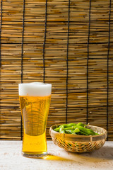 真夏のビール　Cold beer to drink in midsummer