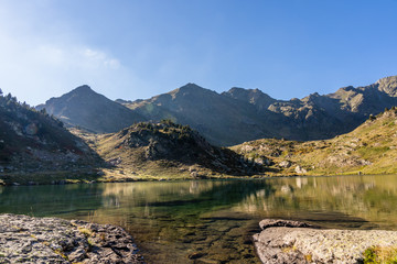 Bergsee Estanys de Tristaina, Pyraeneen, Andorra
