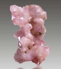 pink quartz mineral specimen stone rock geology  quartz - obrazy, fototapety, plakaty