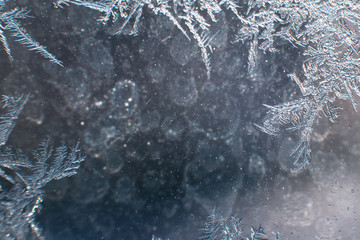 snow pattern on the glass from frost