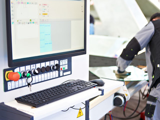 Modern glass cutting machine
