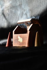 An incense burner that diffuses a natural interior fragrance