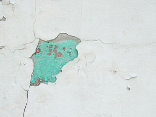 white wall with crack texture