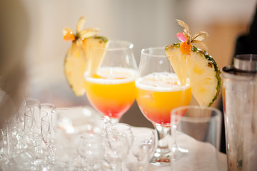 Beautiful wedding reception drinks detail