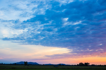 Fototapeta na wymiar Colorful dramatic sky cloud sunset