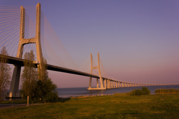 Fototapeta na wymiar Ponte Vasco da Gama
