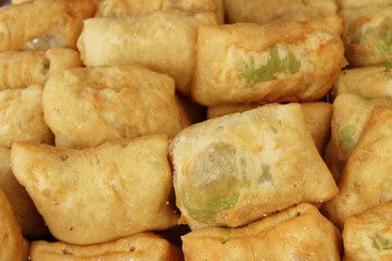 Deep fried dough put thai pandan custard