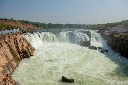 Dhuandhar Waterfall close to Jabalpur, India