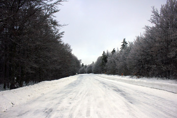 le hohneck sous la neige en plein hiver dans les vosges