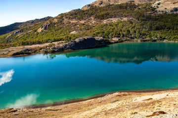 Una laguna turchese nel Parco Nazionale Patagonia, Patagonia, Cile