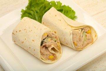 Tuna bread roll