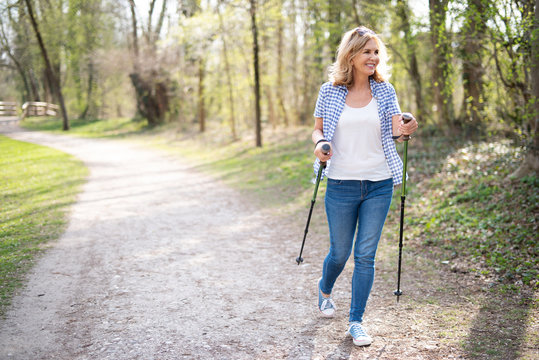 Nordic Walking im Park
