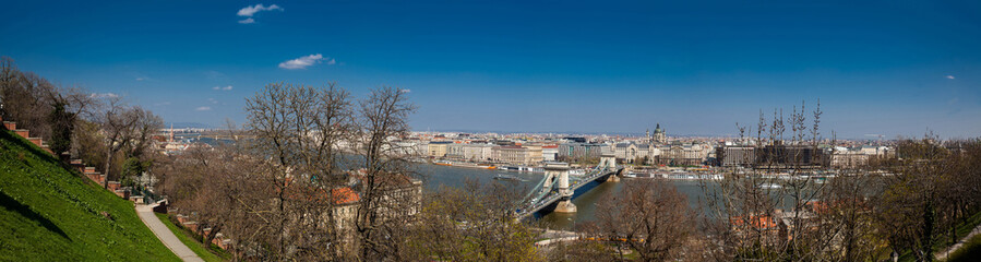 Fototapeta na wymiar Panorama of the Budapest city and the Danube river in a beautiful early spring day