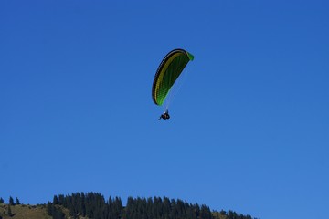 Parachutists in the Tyrolean Alps