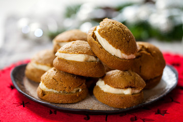 Cakes with cream