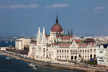 Fototapeta na wymiar View of the Hungary Parliament building and Danube river in Budapest