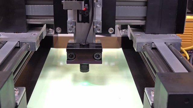 Laser sintering machine fast moving an writing stars