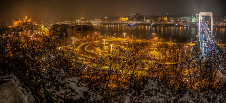 Night view with traffic on the Erzsebet Bridge, Budapest, Hungary © Florin