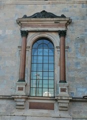 view of the window with columns   
