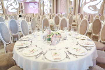 Beautiful table settings for special wedding