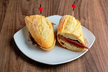 Bocadillo de ternera © twin.arts.web