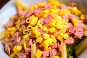 Ensalada de pasta macarrones