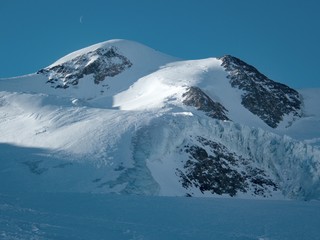 Fototapeta na wymiar winter landscape for skitouring in otztal alps in austria
