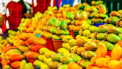 View on Ripe mangoes for sale in a Mexican farmers market