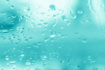 Fototapeta na wymiar raindrops on the glass 