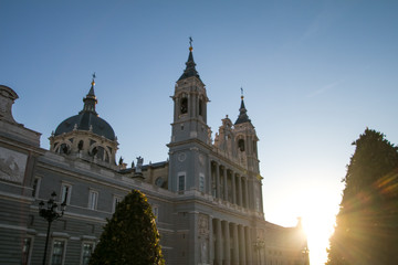 Fototapeta premium Madrid, Spain: the Cathedral of Saint Mary the Ryoal of La Almudena