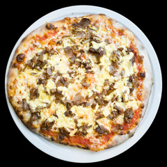 Pizza Dönerfleisch Sauce Hollandaise Teller Draufsicht freigestellt
