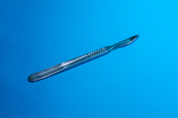 isolate steel scalpel