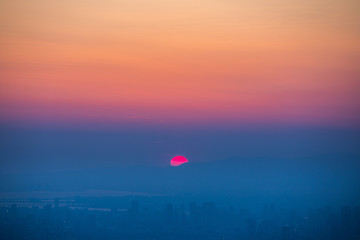 山頂からの夕日1