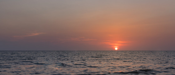 Obraz premium Sunset on the Phu Quoc Island