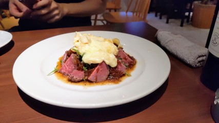 steak with cheese