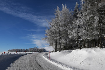 Obraz premium Route en hiver