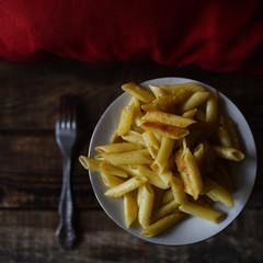 pasta fried with spices