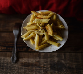 pasta fried with spices